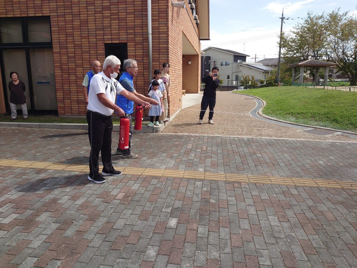 甲南町希望ケ丘本町総合防災訓練に参加しました。